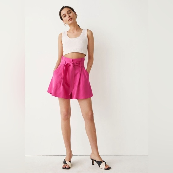 & Other Stories Pants - NWT & Other Stories Pink Paper Bag High-Waisted Shorts In Size 8